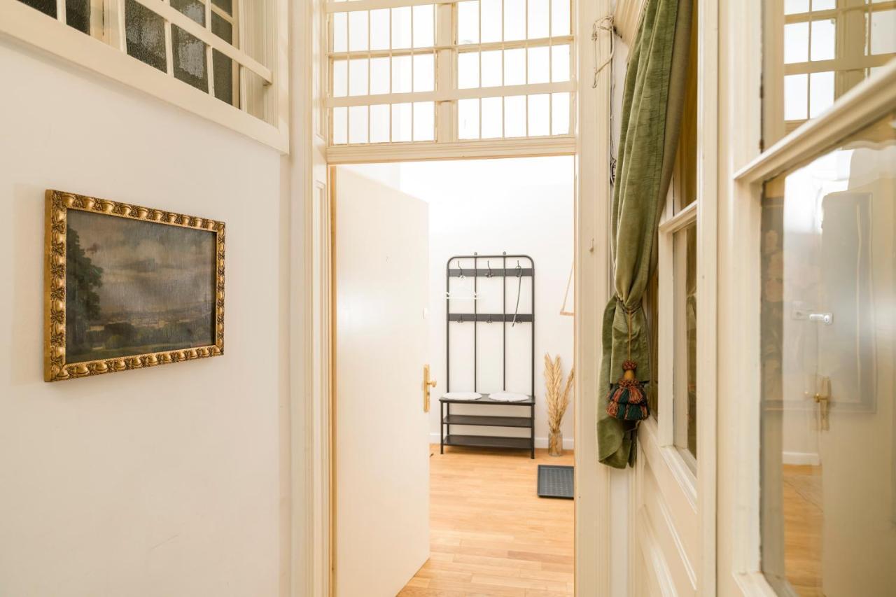 Luxury Suites Mariahilf Vienna Luaran gambar