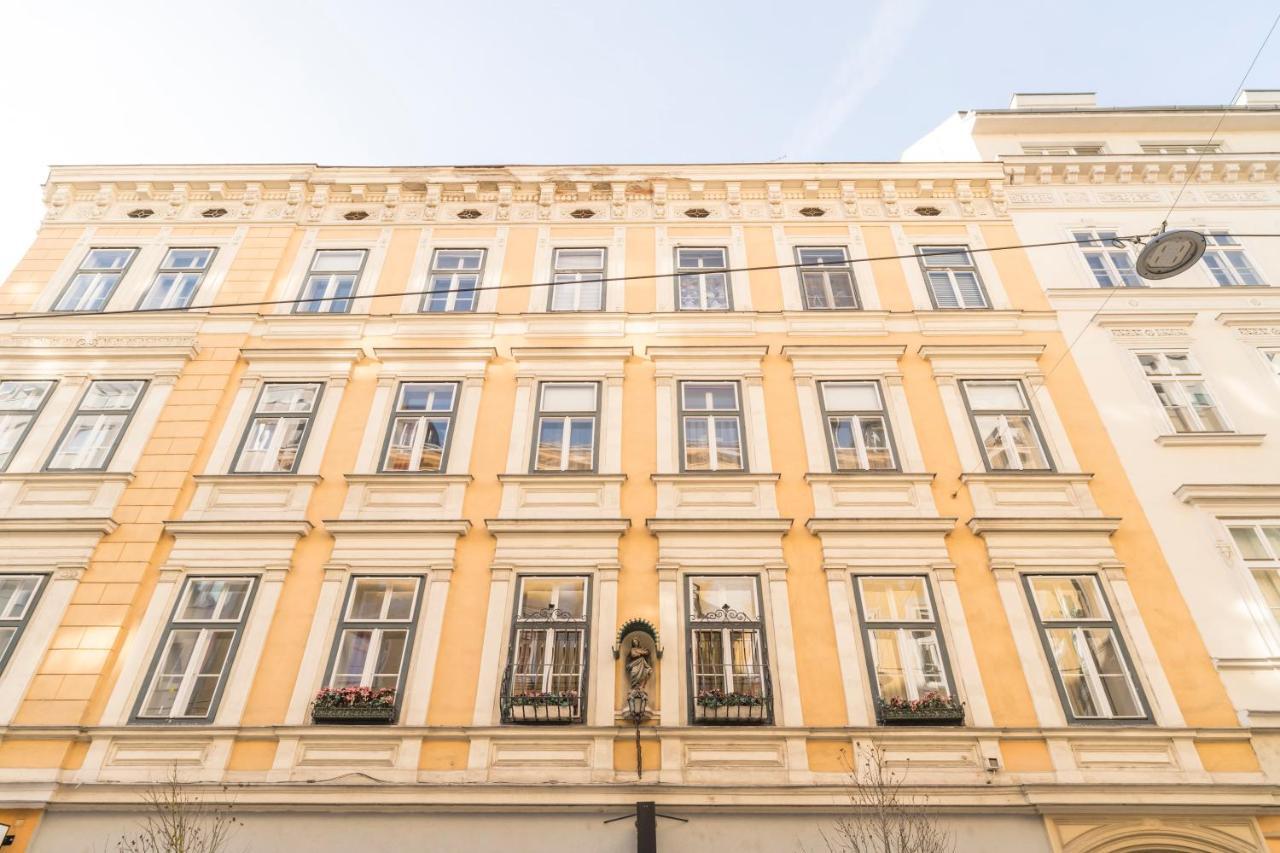 Luxury Suites Mariahilf Vienna Luaran gambar